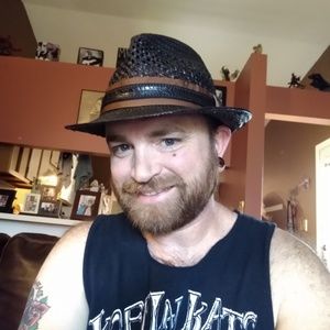 Meet your Posher, Erik